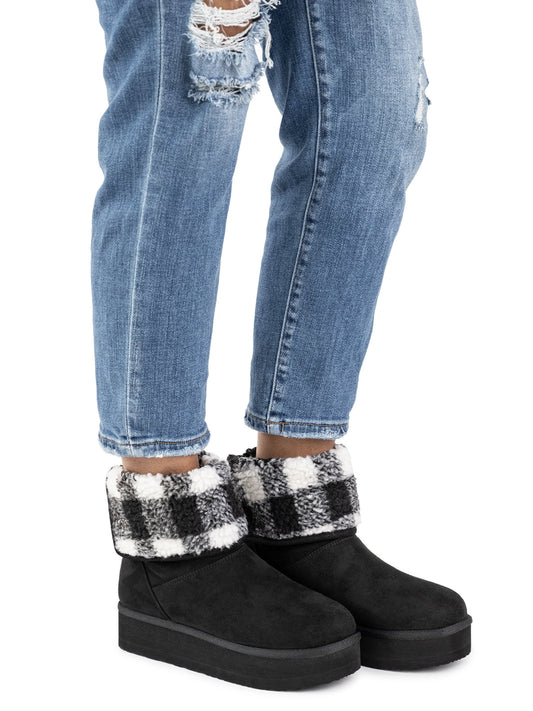 thumbnail image 2 of MUK LUKS Women's Adelle Cozy Platform Foldover Boot, 2 of 6