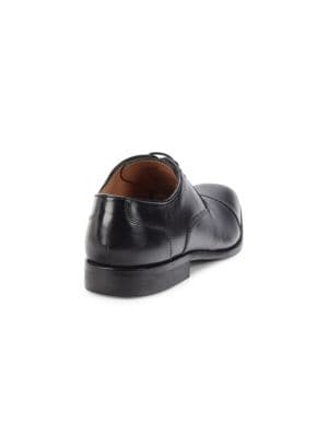 Steve Madden
Cap-Toe Leather Oxfords