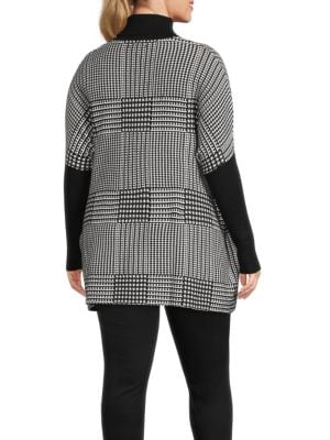 Joseph A
Plus Houndstooth Turtleneck Sweater