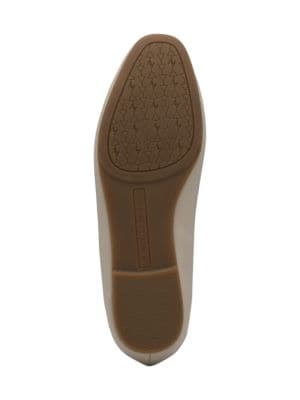 Adrienne Vittadini
Jacksi Ballet Flats