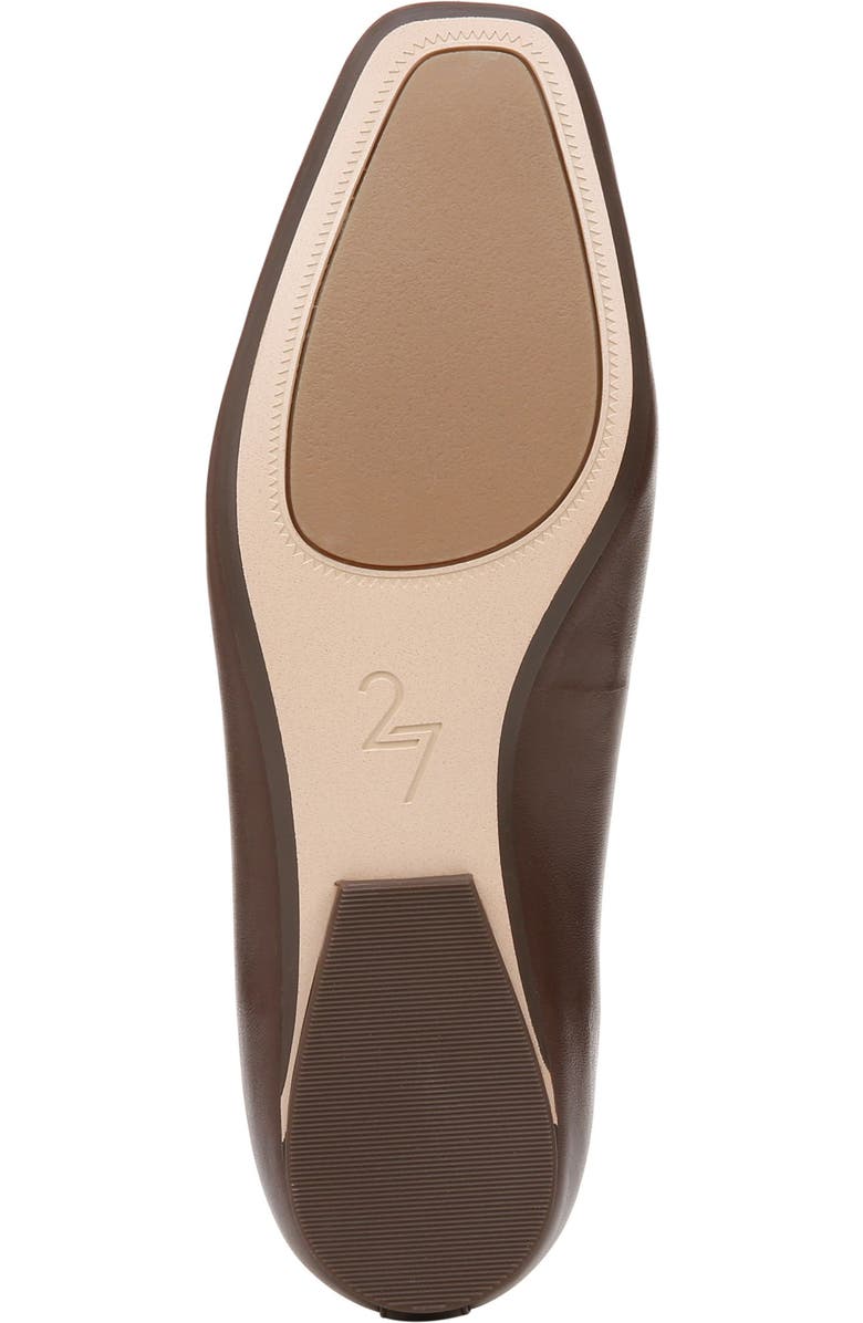 27 EDIT Naturalizer Carla Skimmer Flat (Women)