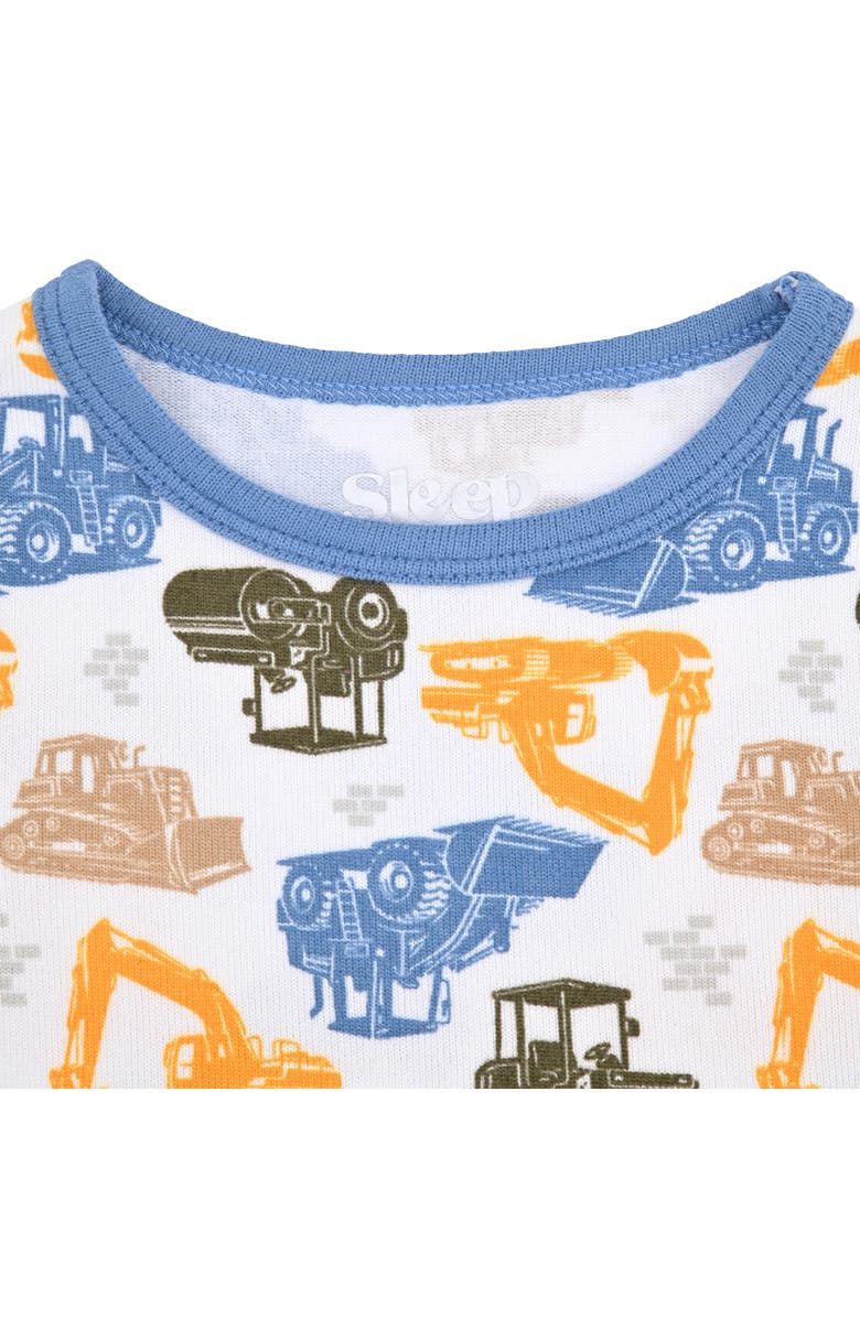 SLEEP ON IT Fitted Two-Piece Pajamas & Socks Set