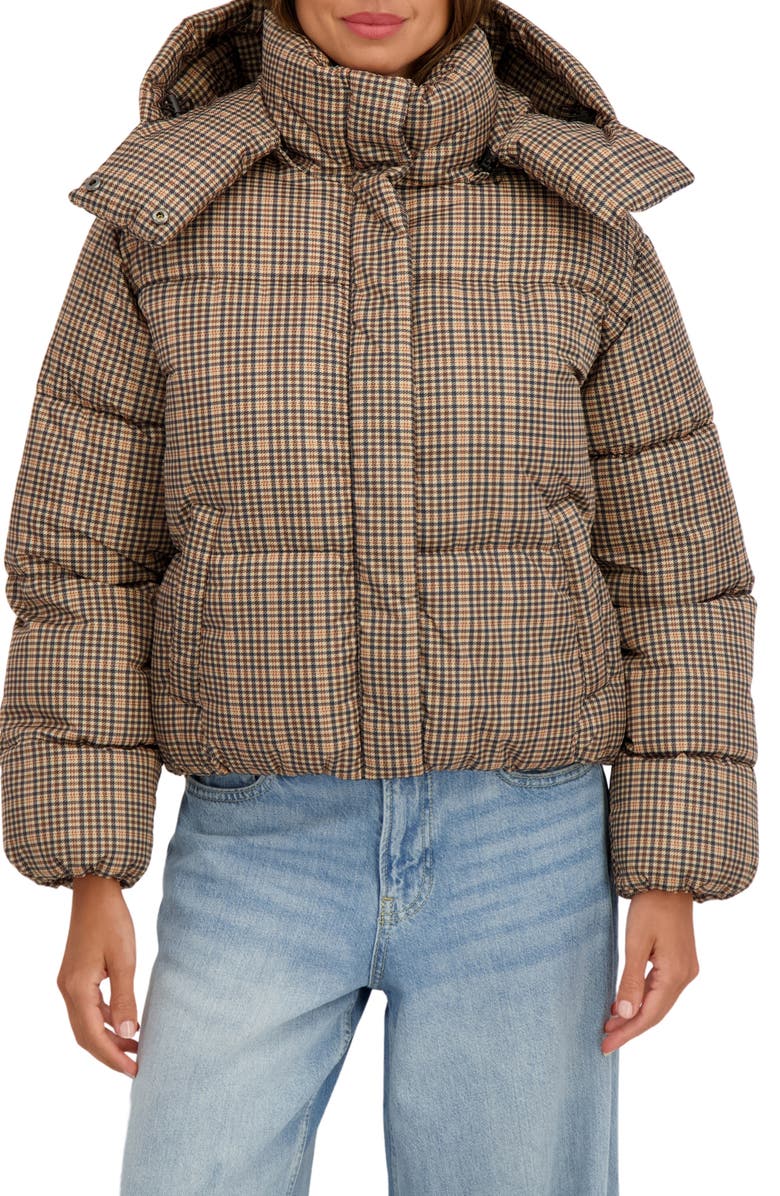 Sebby Short Hooded Puffer Jacket