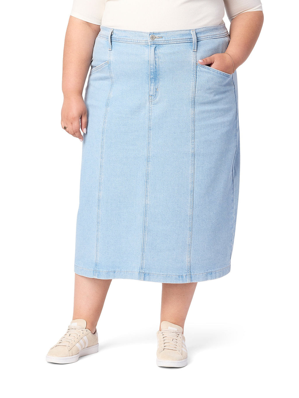 thumbnail image 1 of Levi Strauss Signature Women's and Women's Plus Vintage '95 Seamed Skirt, Sizes XS-4X, 1 of 6