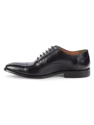 Steve Madden
 Cap-Toe Leather Oxfords