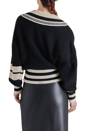 .dls-1pdhlz0{font-family:Brandon Text,Arial,sans-serif;line-height:2.8rem;font-weight:400;font-size:1.8rem;letter-spacing:0em;}Steve Madden Jen Stripe Trim Sweater