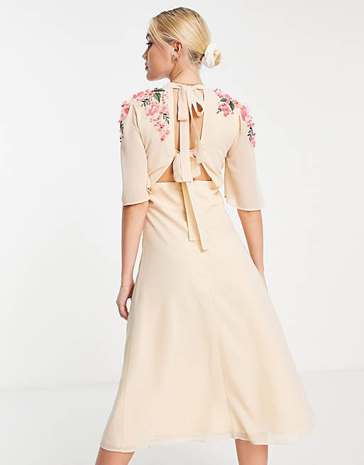 Hope & Ivy Suki embroidered midi dress in cream