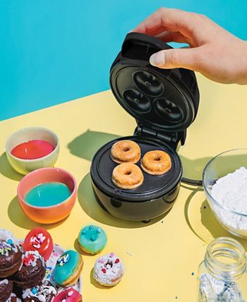 Bella - Nonstick Compact Mini Donut Baker - Black