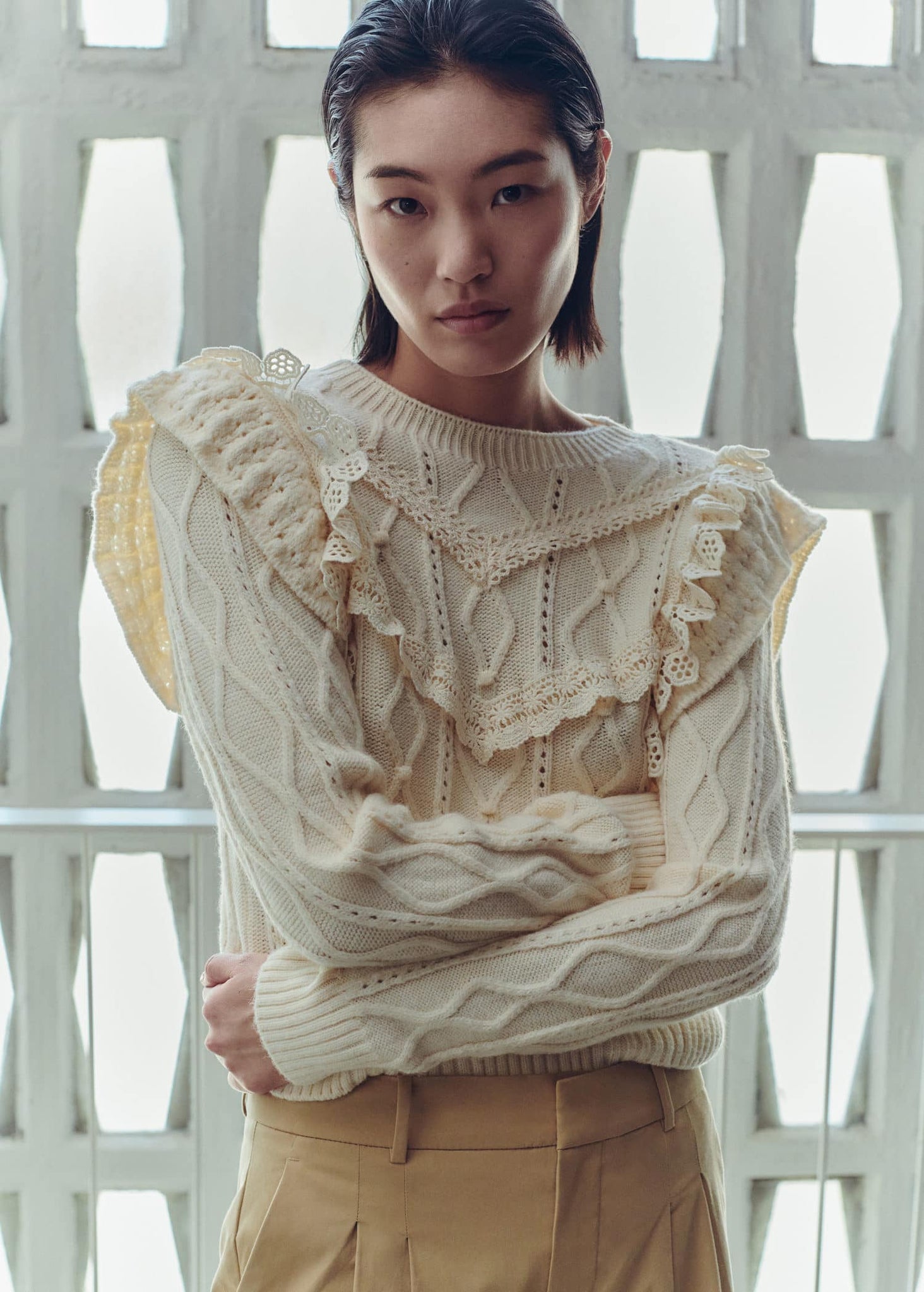 Frilled openwork sweater - Details of the article 6