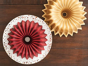 Nordic Ware Brilliance Bundt Pan Gold