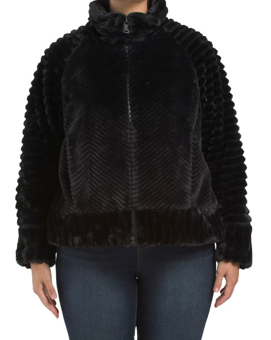 Plus Textured Faux Fur Jacket