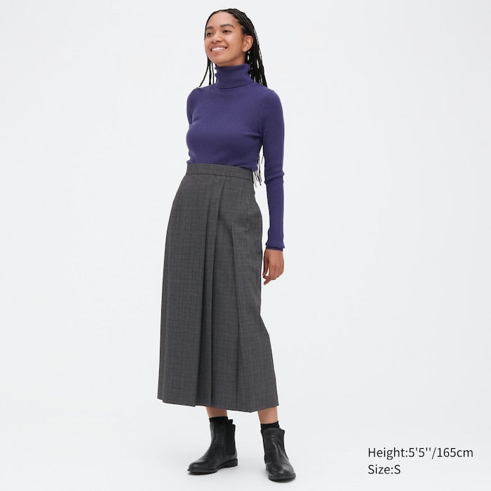 Side Pleated Narrow Skirt