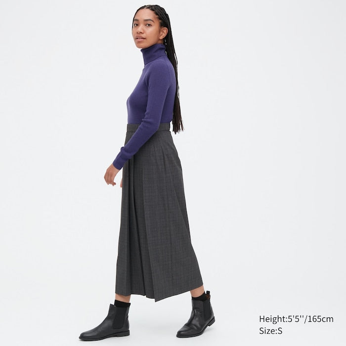 Side Pleated Narrow Skirt